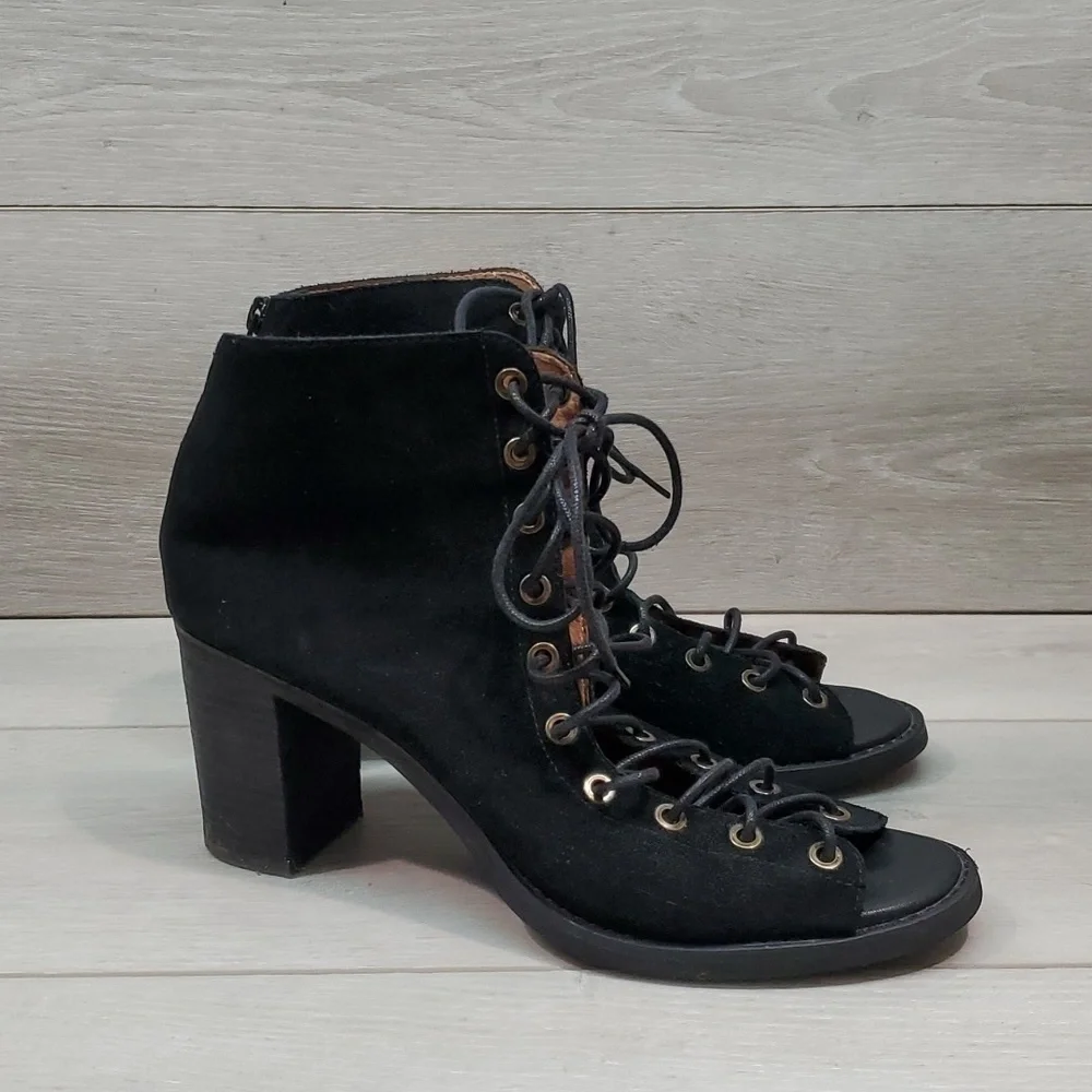 Jeffrey Campbell good jeffrey